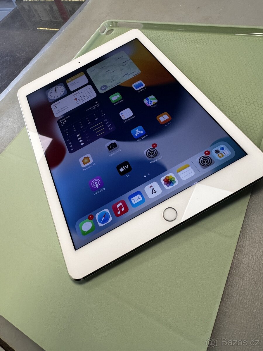 iPad AIR 2 64GB Silver WiFi+Cellular, pouzdro v ceně