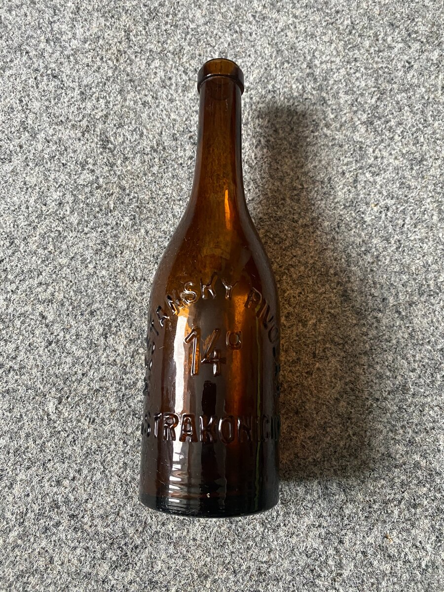 pivní lahev stará láhev pivní pivo stará láhev strakonice