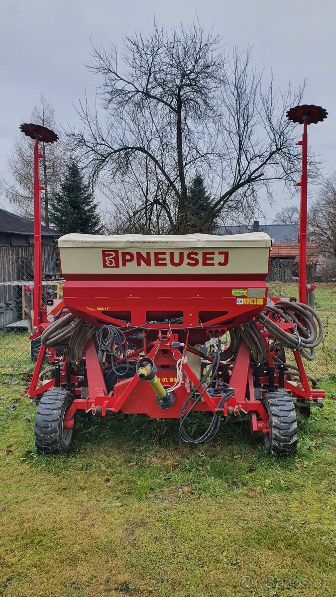 Pneusej MSH 400