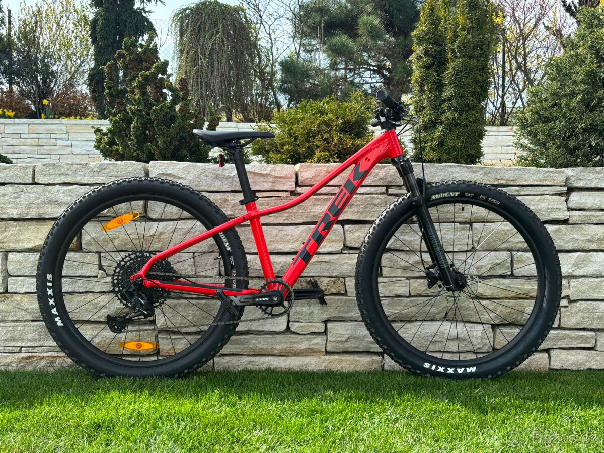 TREK Marlin 8
