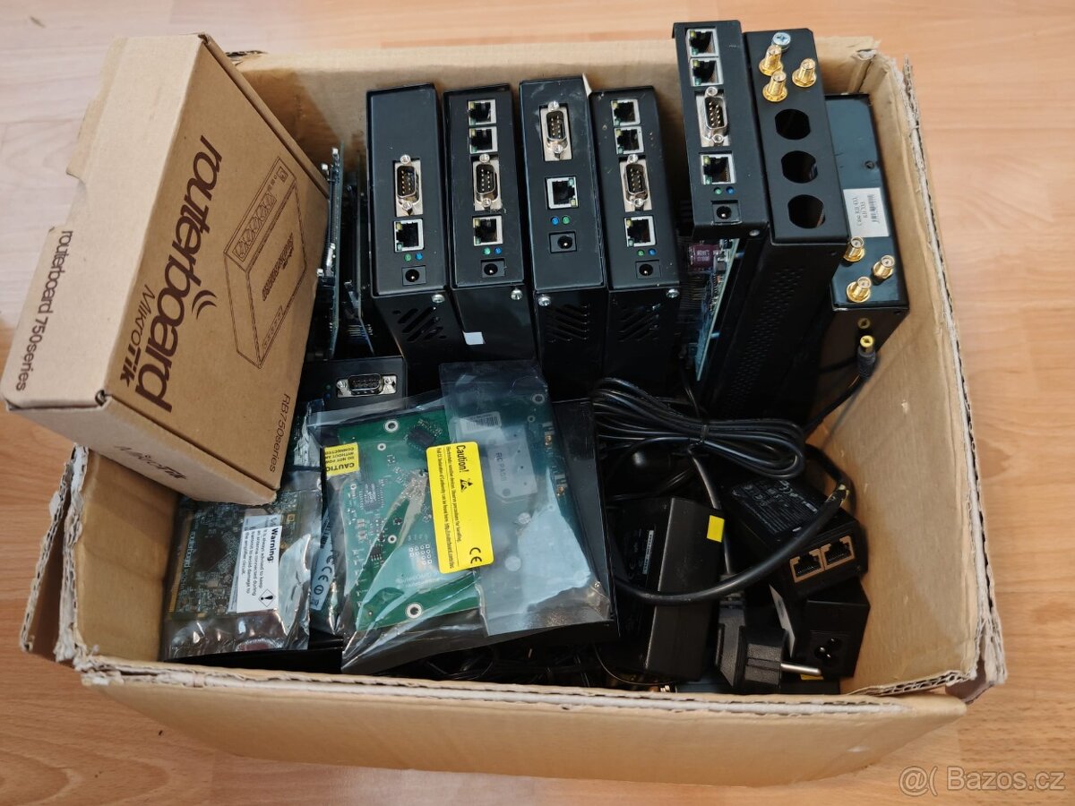 Routerboard Mikrotik 433AH + další