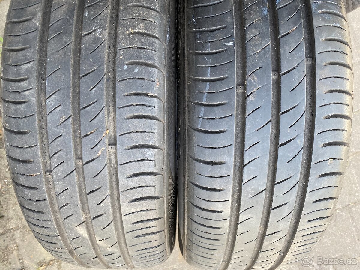 letní 185/60 R15, 215/55 R17 1ks a 215/45 R17