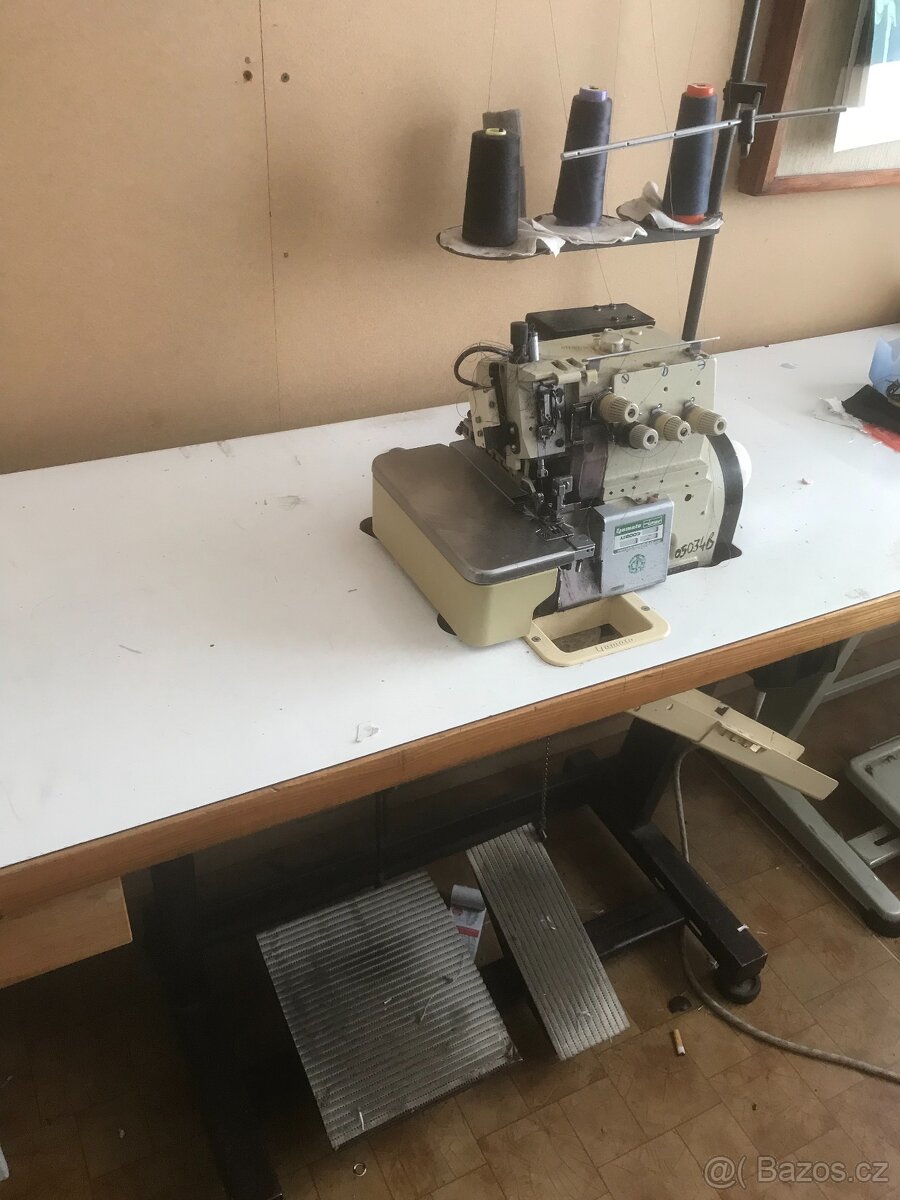 Prodám overlock