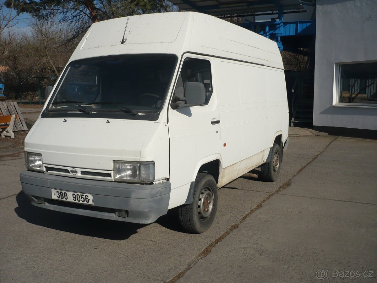 Nissan Trade 3.0 D