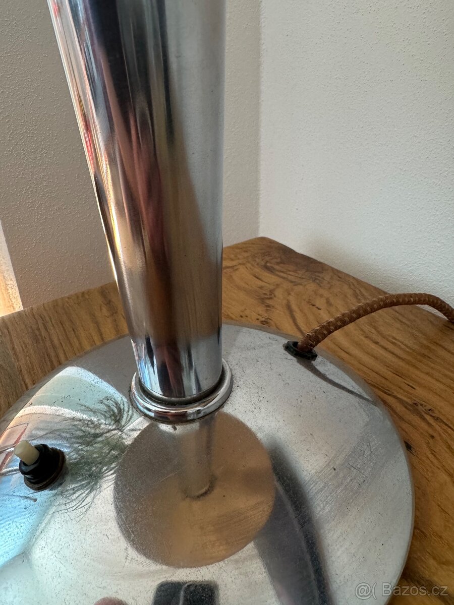 Lampa napako