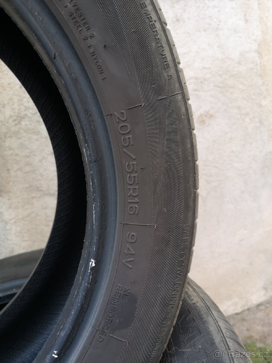 Letní pneu 205/55 R16