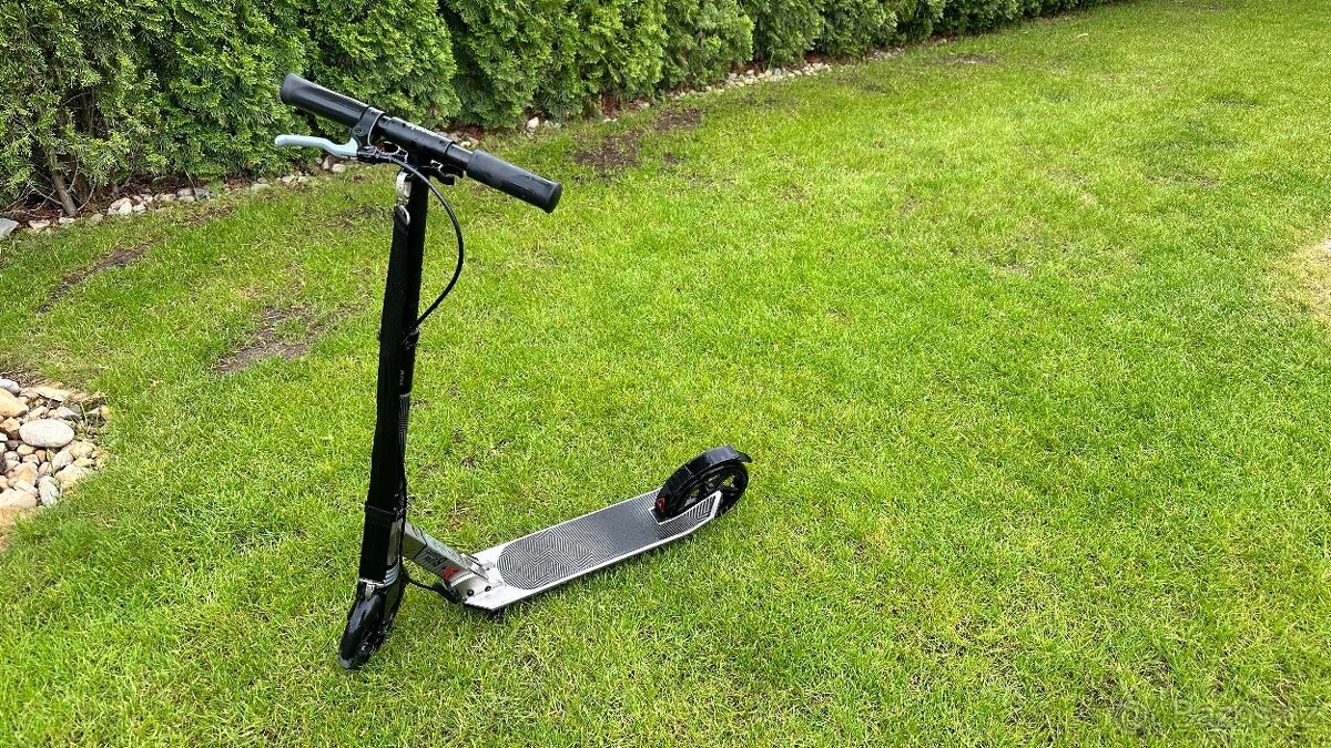 Koloběžka MID9