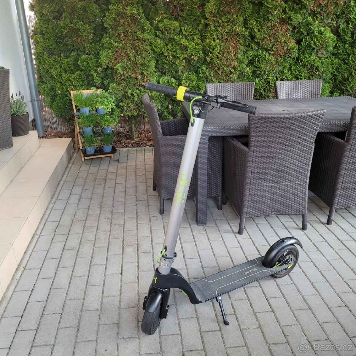 Elektrická koloběžka Cecotec Bongo Serie A