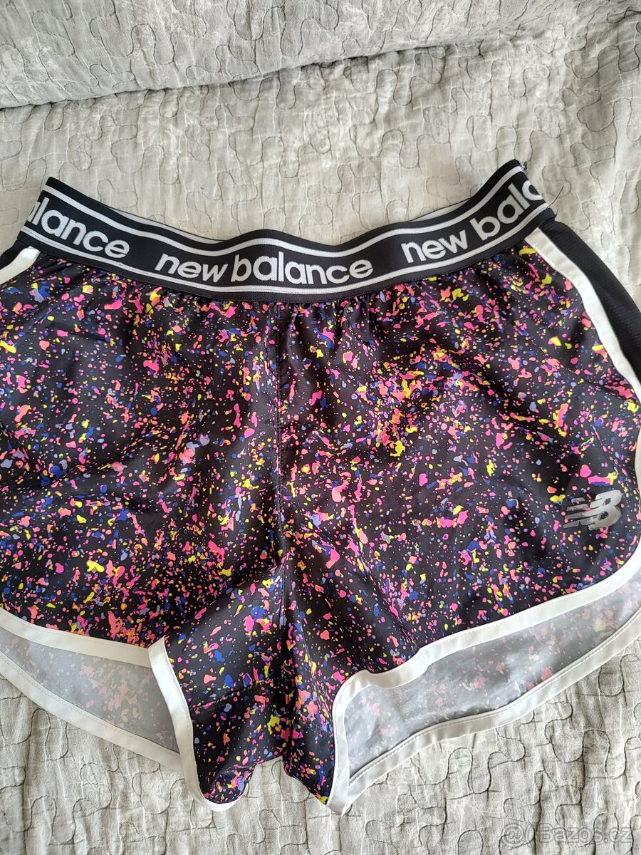 Šortky NEW BALANCE vel. S