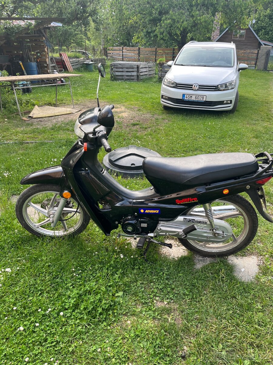 Prodám skůtr Kentoya 50