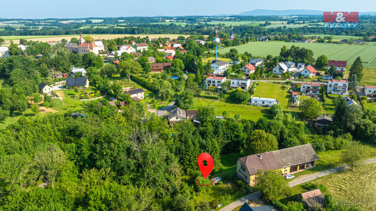 Prodej pozemku k bydlení, 1356 m², Loukovec
