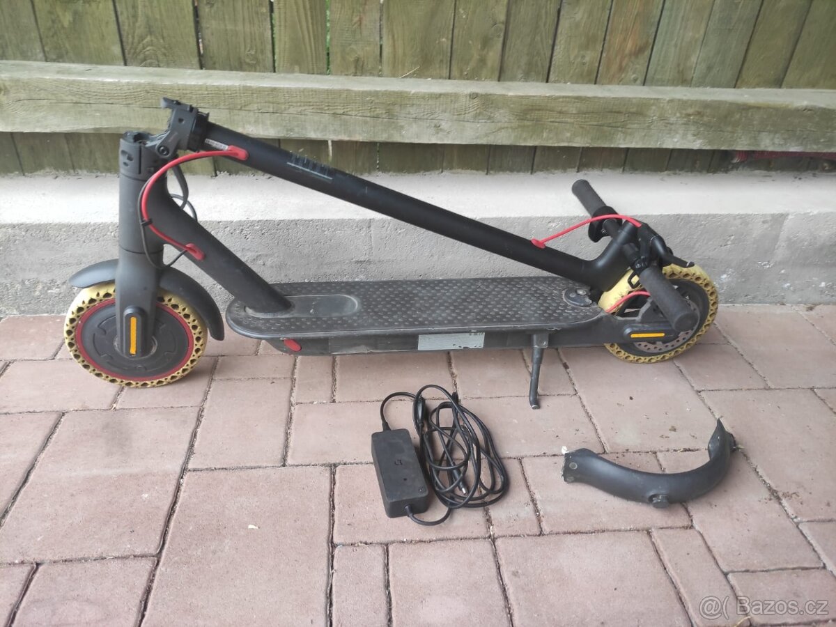 Prodám elektrickou koloběžku