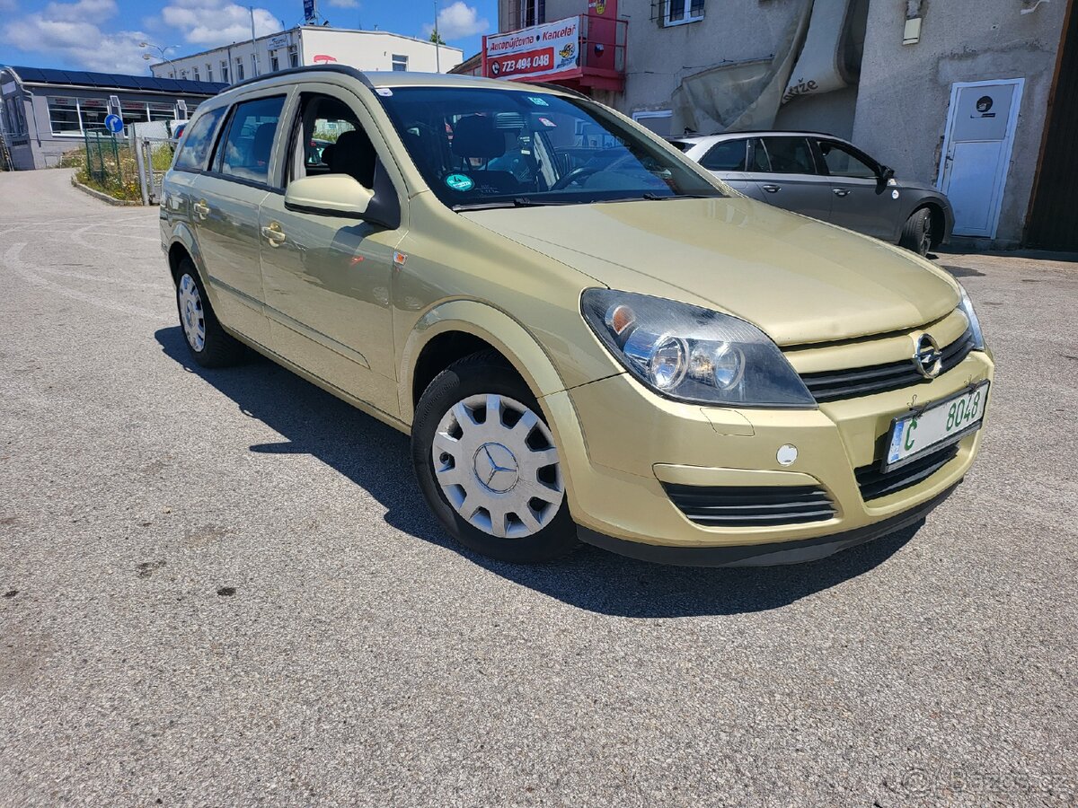 Opel Astra Station Wagon 1.7CDTi, 74kw, nová STK