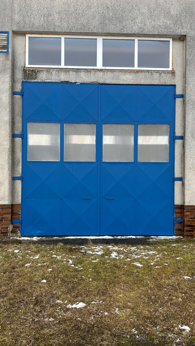 Ocelove vrata 4,16x4,20m