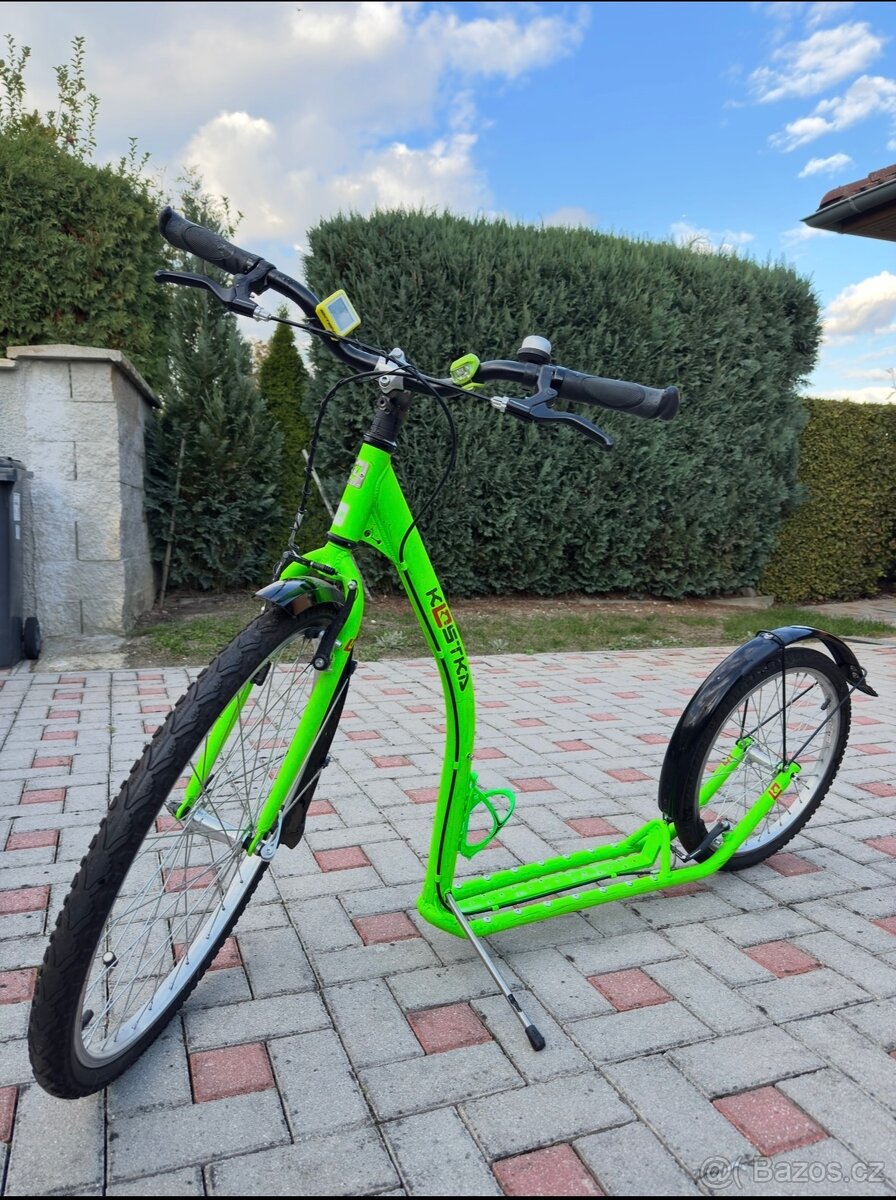 Koloběžka Kostka Tour Fun 26/20 zelená