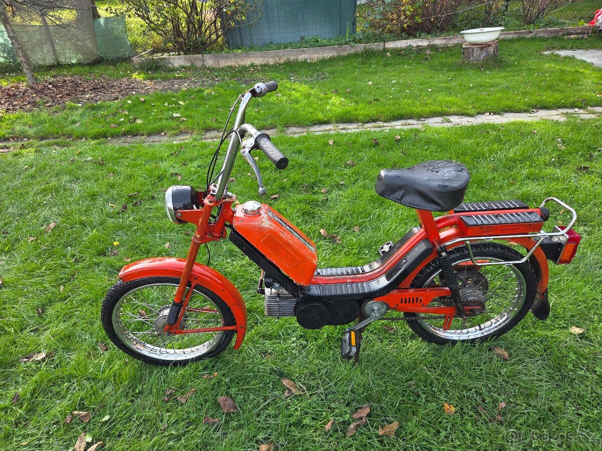 Babetta 210 s kartičkou, červená původní 7.