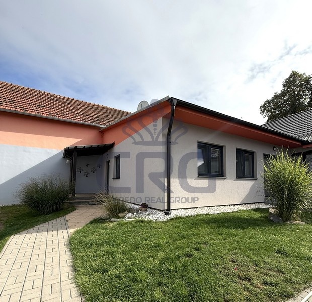 PRONÁJEM  RD 3+KK O CP 113,7 M2 V OBCI MORAVSKÉ KNÍNICE