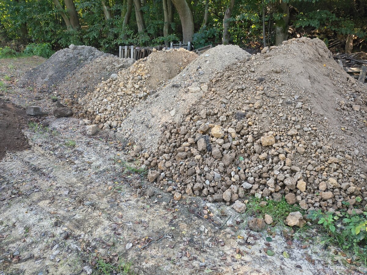 Zdarma zemina vč dopravy Liberec