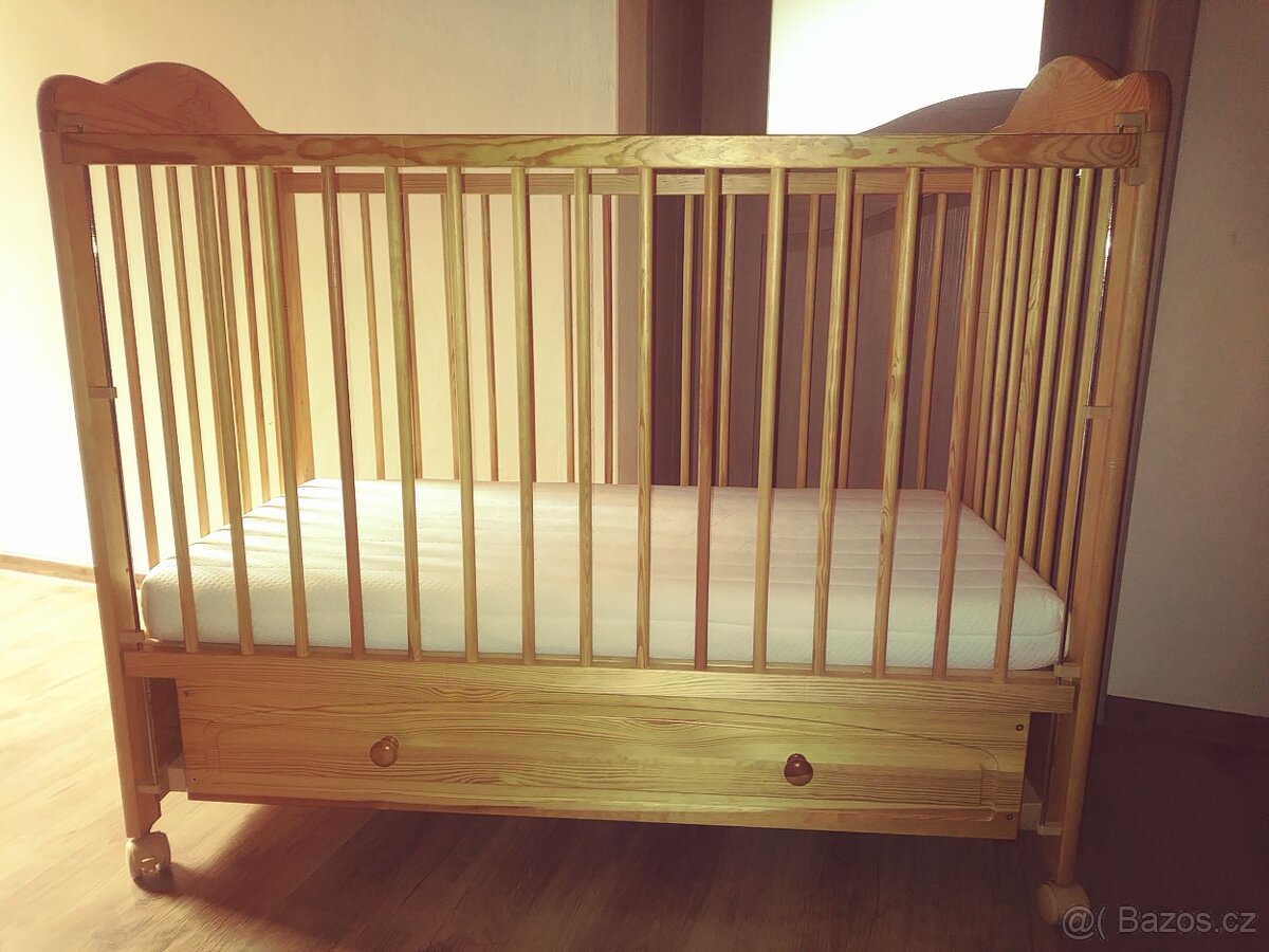 Dětská postýlka Scarlett 120x60