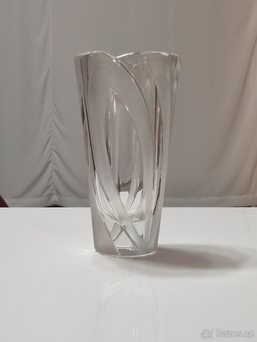 Váza, čirá, 20 cm