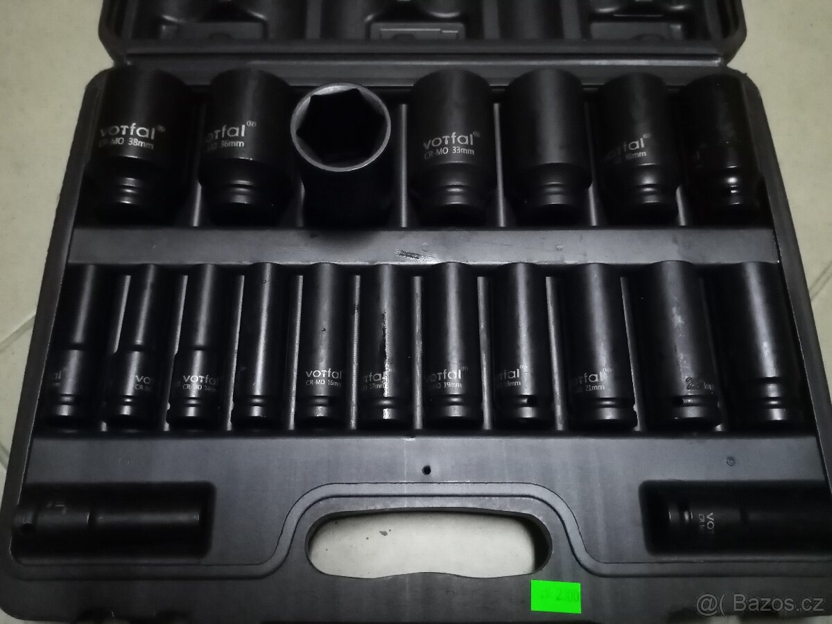 Rázové nástrčné hlavice dlouhé 1/2" 10 - 38 mm