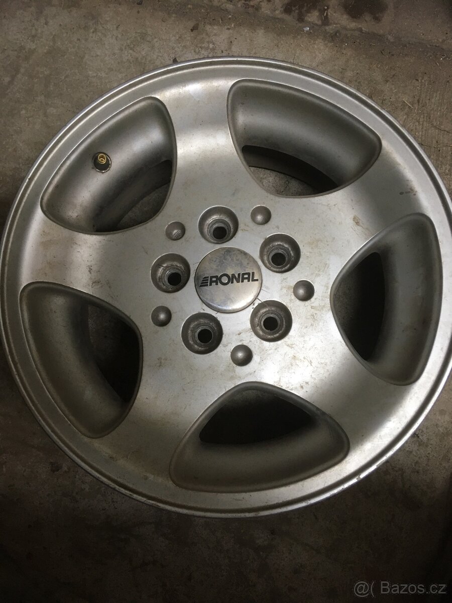 ALU kola r15 x 7J rozteč 5x114,3 et 45