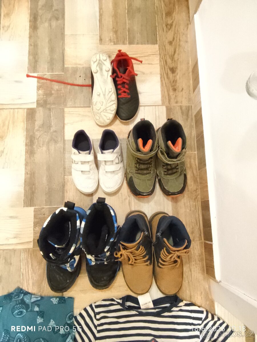 Oblečení pro chlapce cca od 4 do 10 let, velmi zachovalé