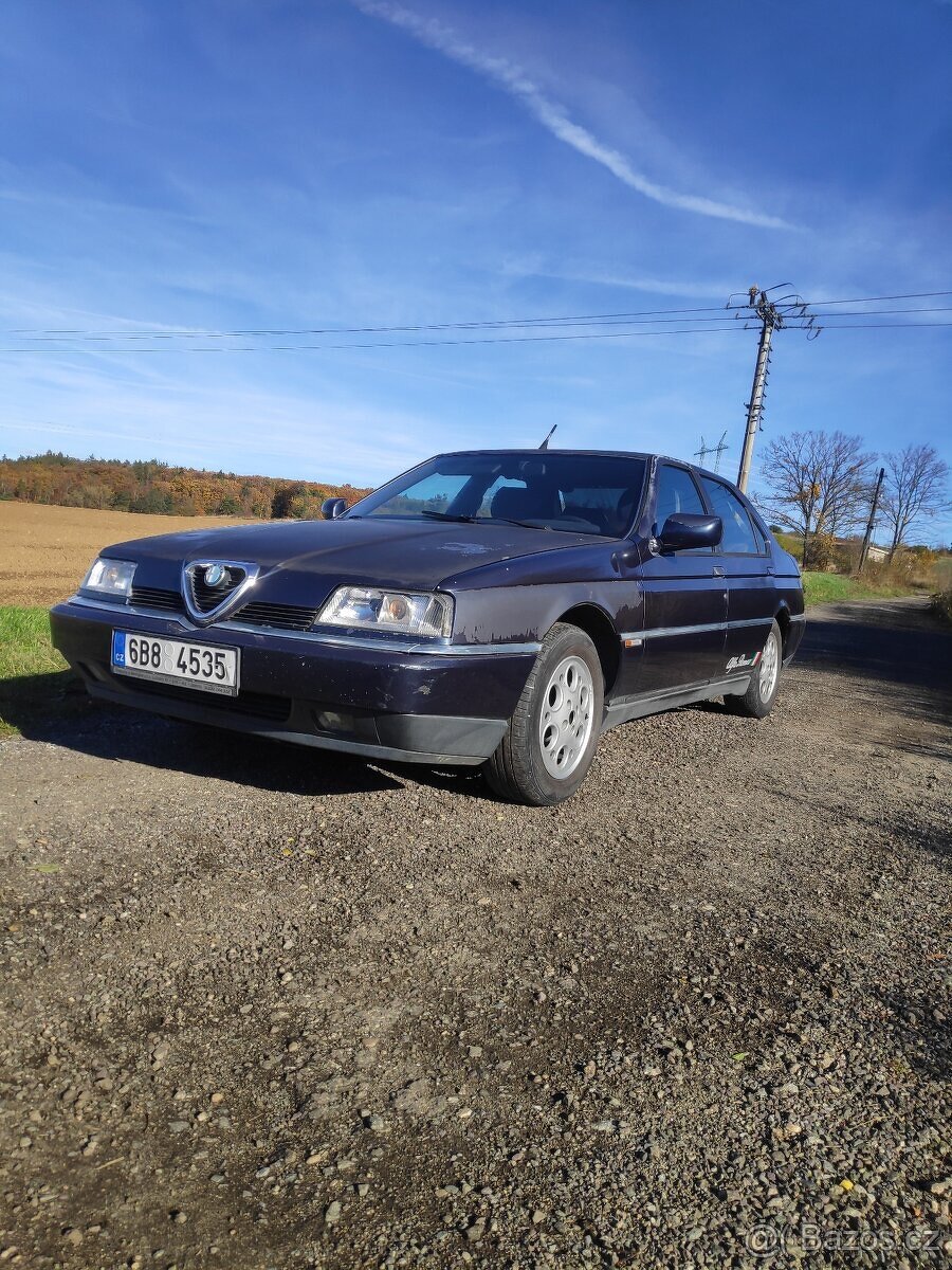 Alfa Romeo 164