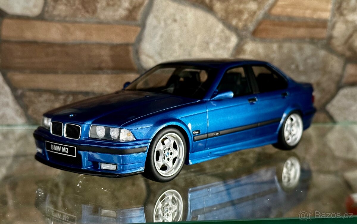BMW E36 M3 sedan
