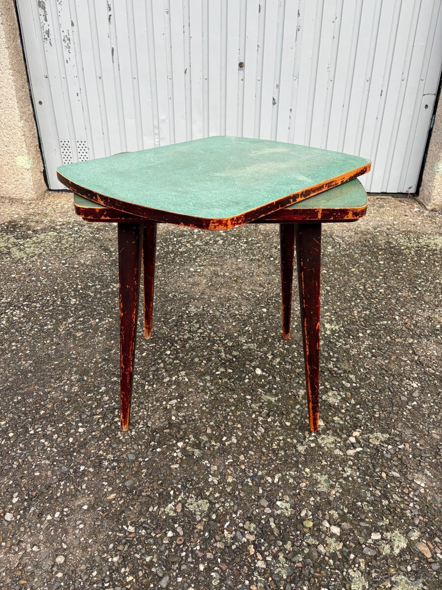 Retro televizní stůl