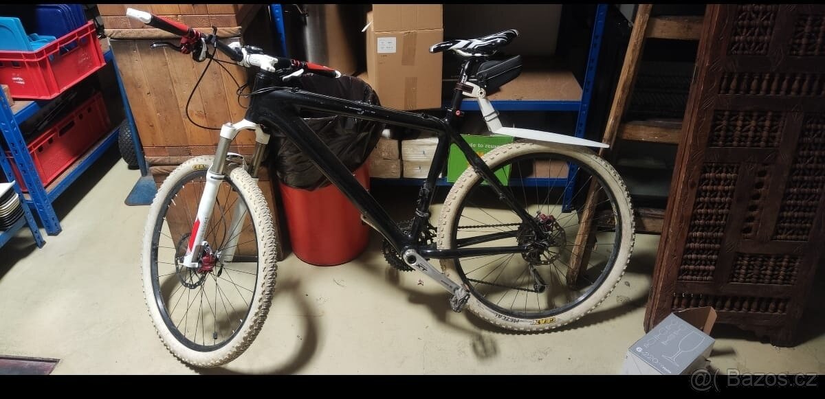 karbonové MTB 26"