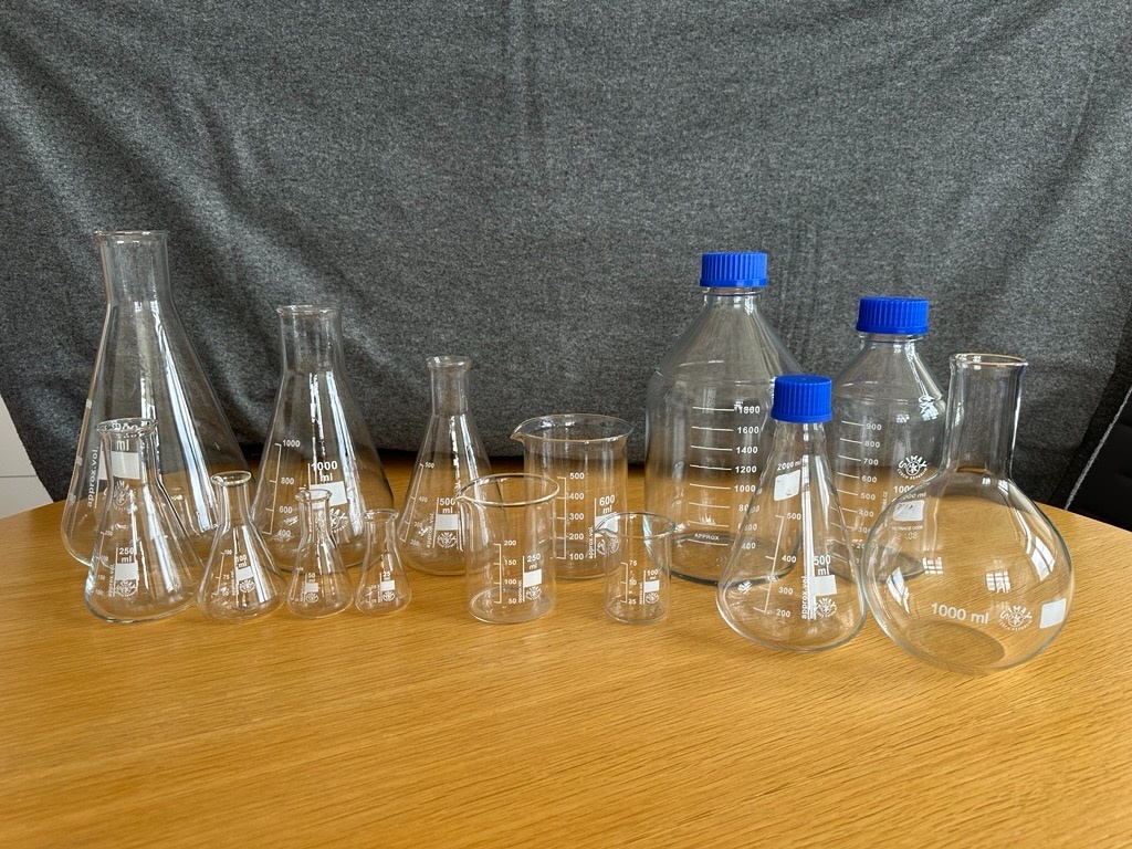 Laboratorní sklo mix