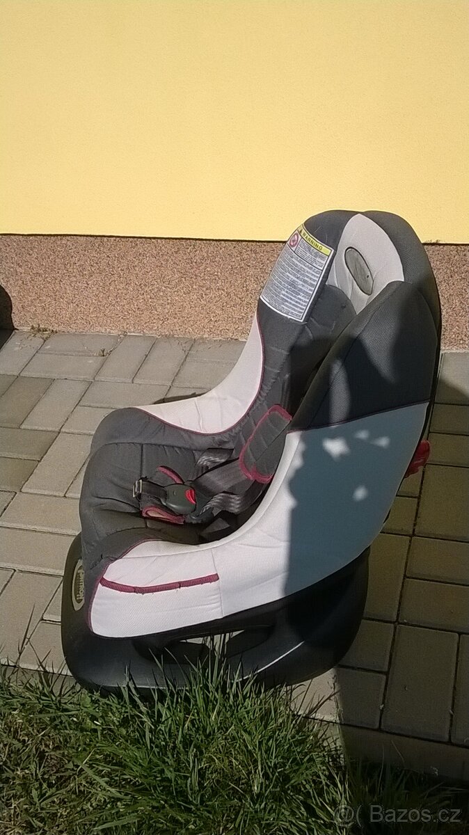 Autosedačka pro dítě, od 0 do 10kg a 9 -18 kg