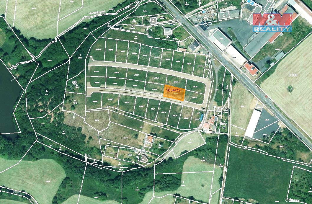 Prodej pozemku k bydlení, 714 m², Lubenec