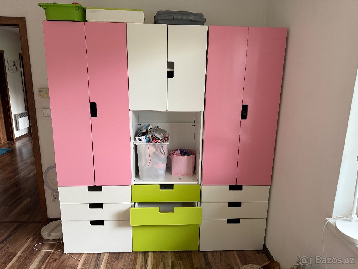 Skříně Stuva Ikea