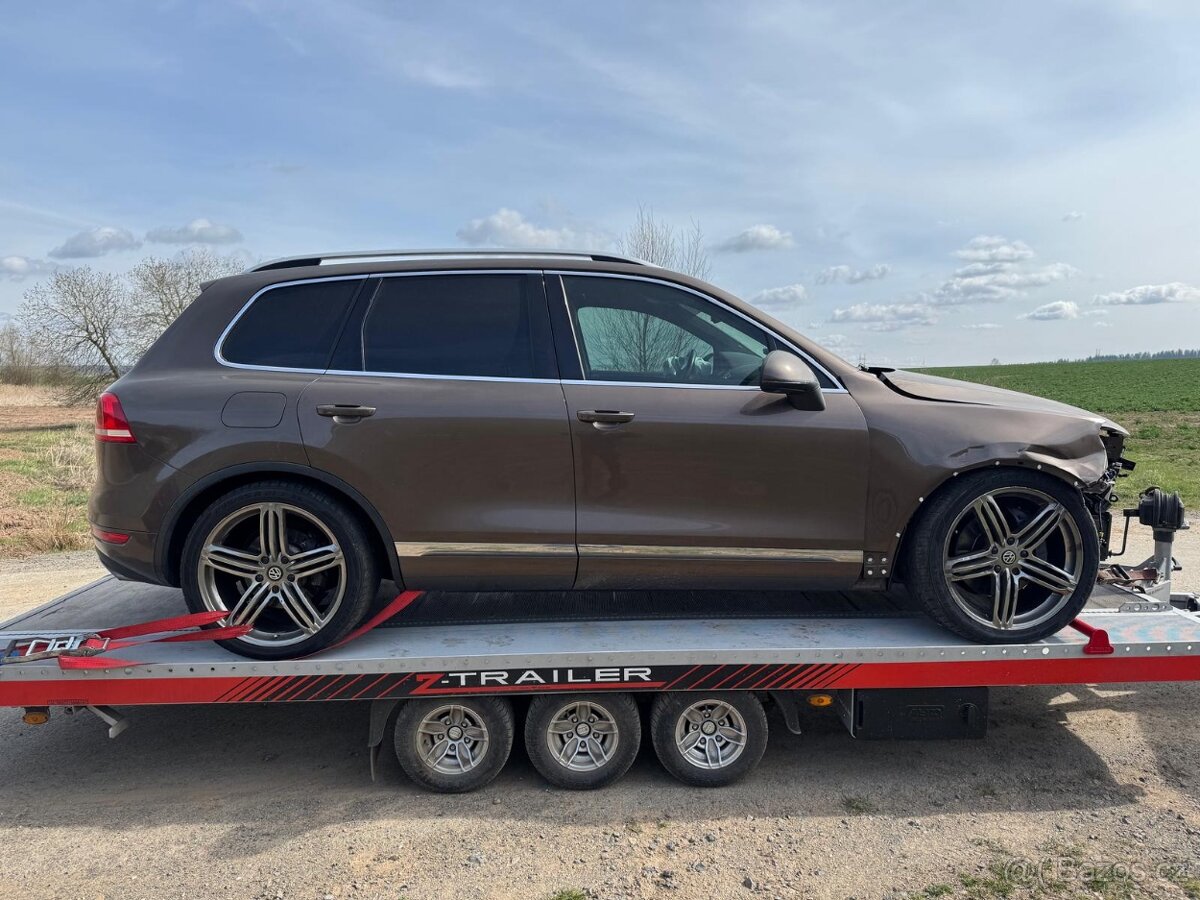 VW Touareg 7P 4.2TDI 250KW CKDA NAE LH8Z r.v. 2012
