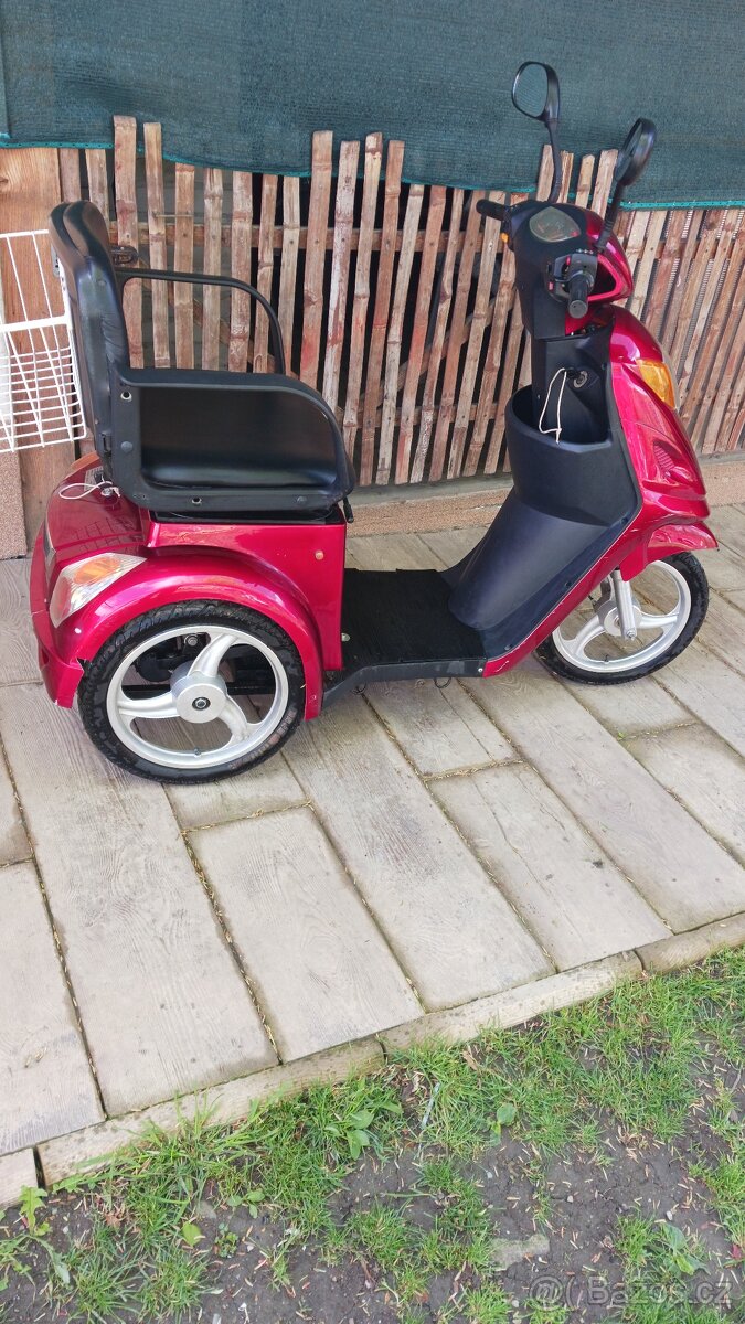 Elektrická tříkola