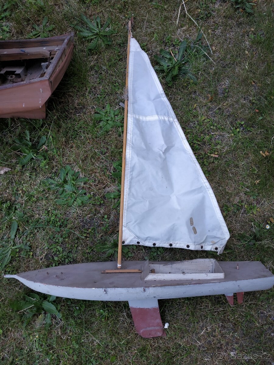 modely lodí