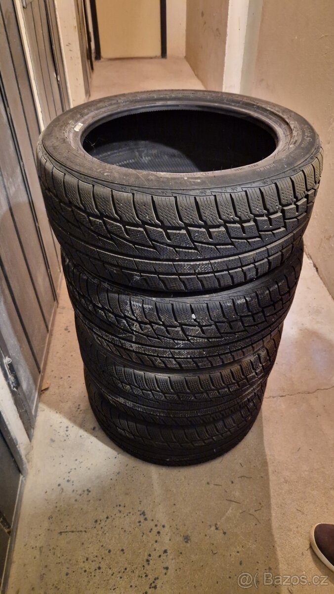 Pneumatiky Matador 215/45 r16 90 V zimní