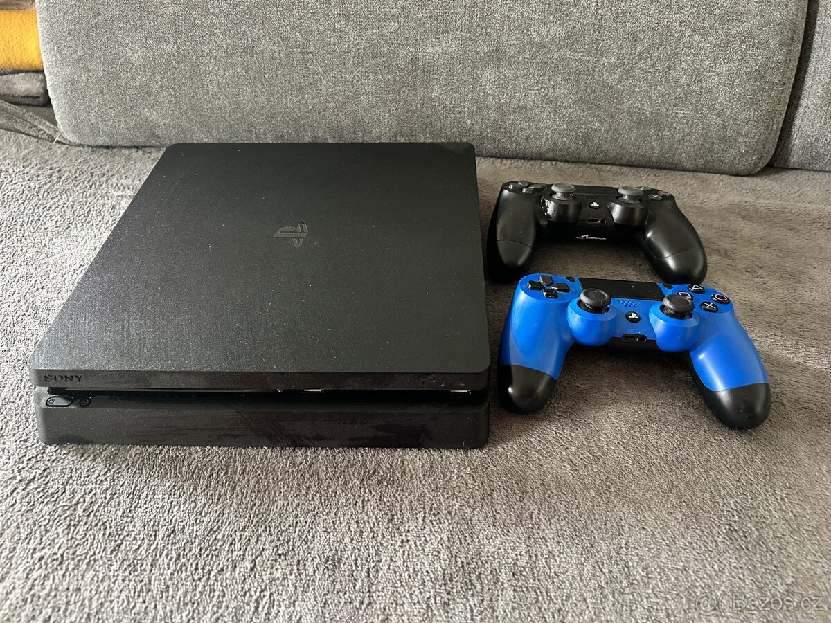 PlayStation 4 slim 1TB