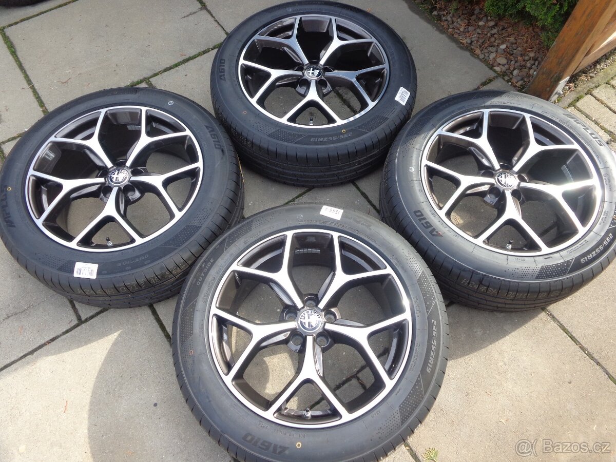 5x110 19"nova letna sada kol Alfa Rome Stelvio s TPMS