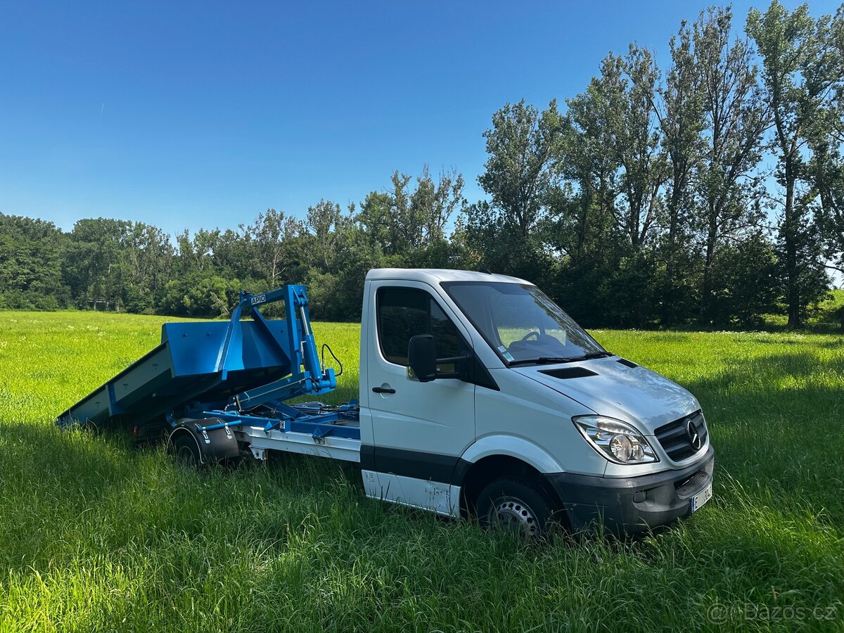 Mercedes-Benz Sprinter nový nosič kontejneru