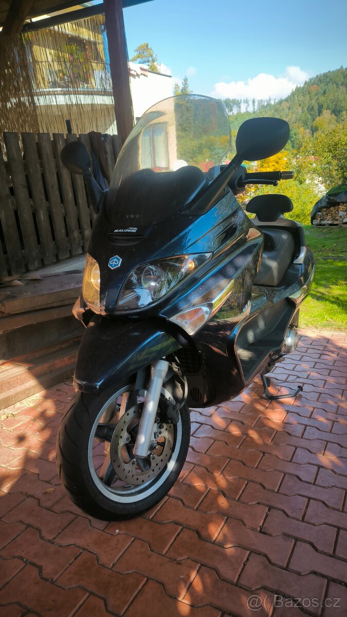 Piaggio Xevo 125