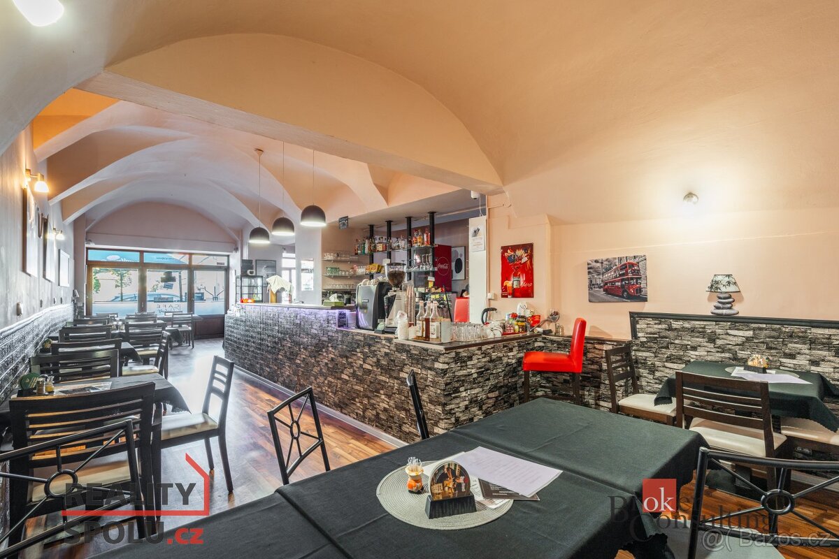 Prodej, komerční/restaurace, 110.79 m2, Masarykovo náměstí 2