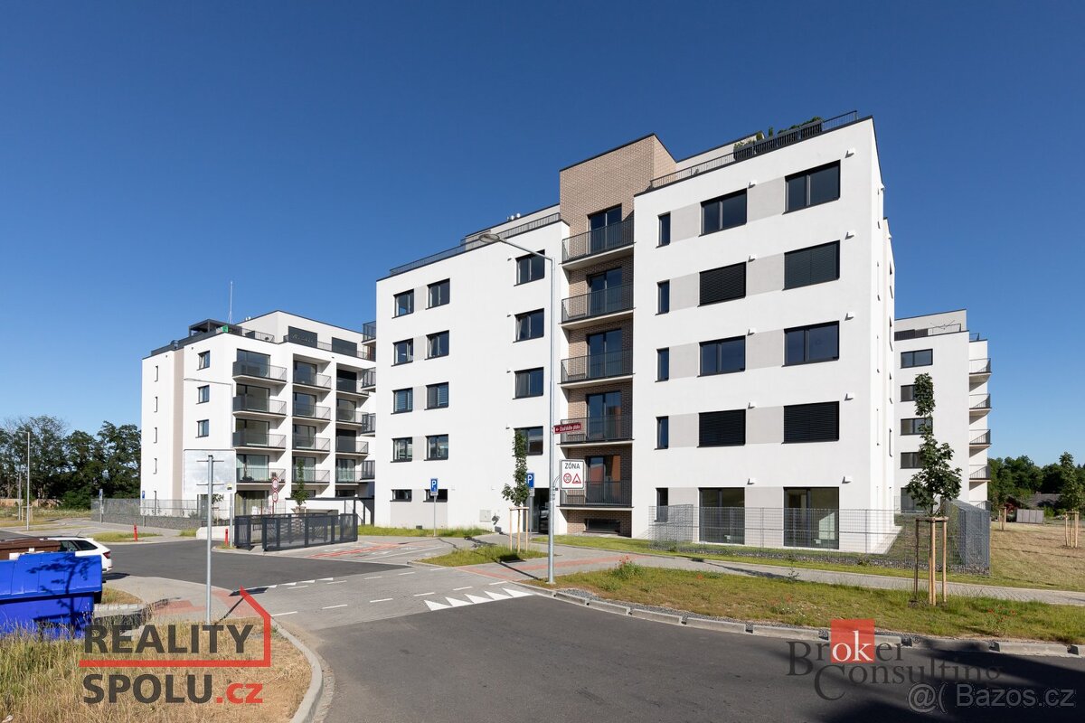 Prodej, byty/1+kk, 34 m2, Císařského pluku 3078/1, 74601 Opa