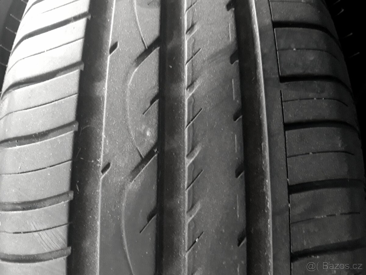 Sada pěkných letních pneu 205/60 R15 Fulda