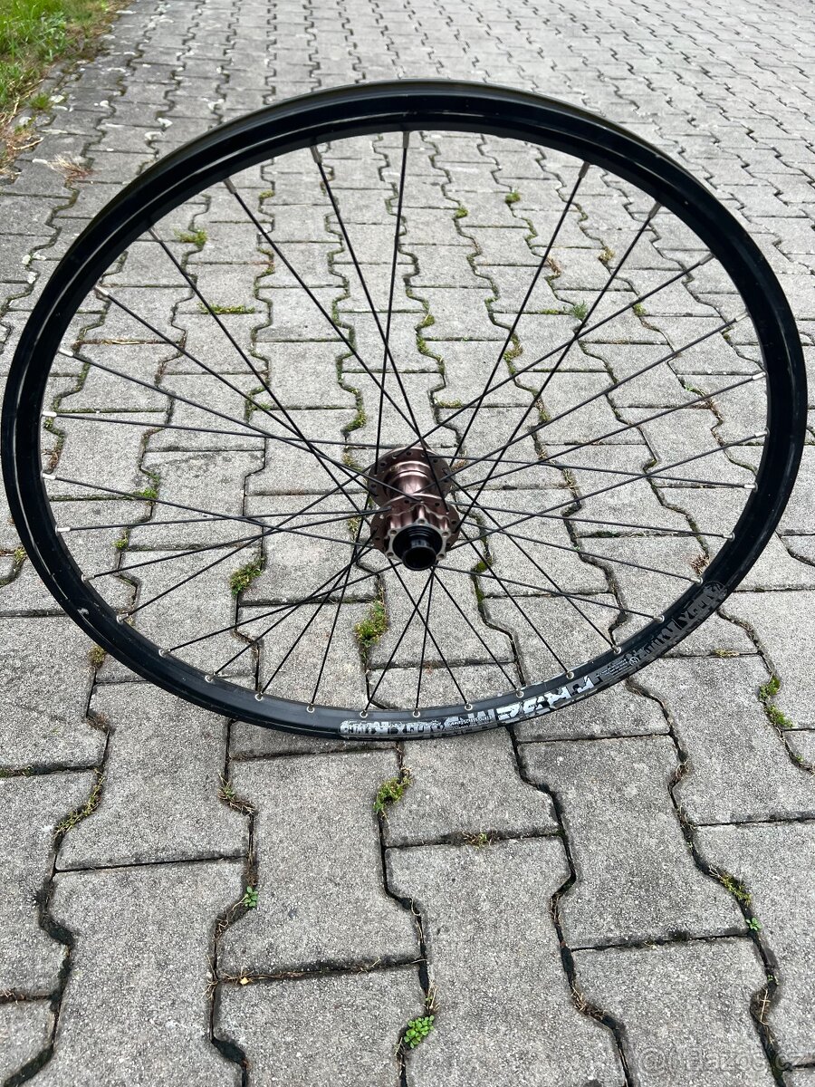 Predni kolo novatec alexrims 26 dirt