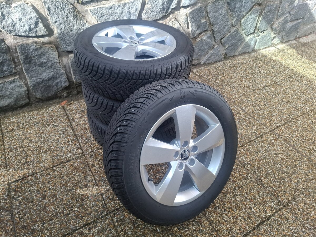 prodám zánovní Alu sadu disku v TOP STAVU ŠKODA SCALA, KAMIQ