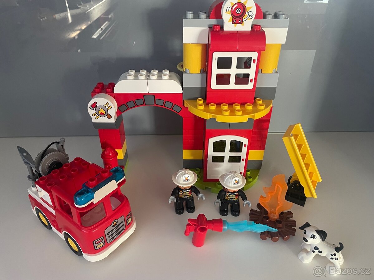 LEGO 10903 DUPLO HASIČSKÁ STANICE