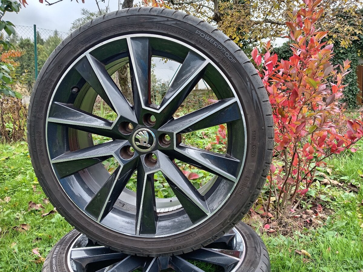 Originál ALU kola Škoda Fabia Rapid R17 + letní pneu